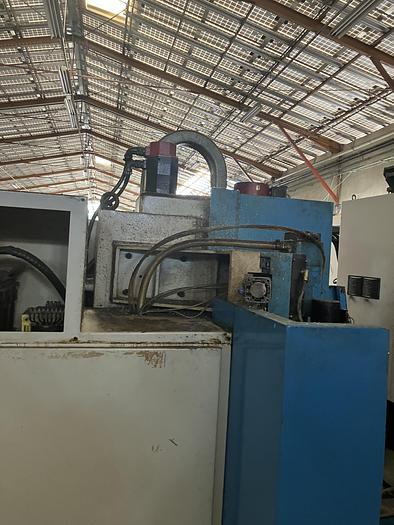 D'occasion Centre d'usinage KONDIA