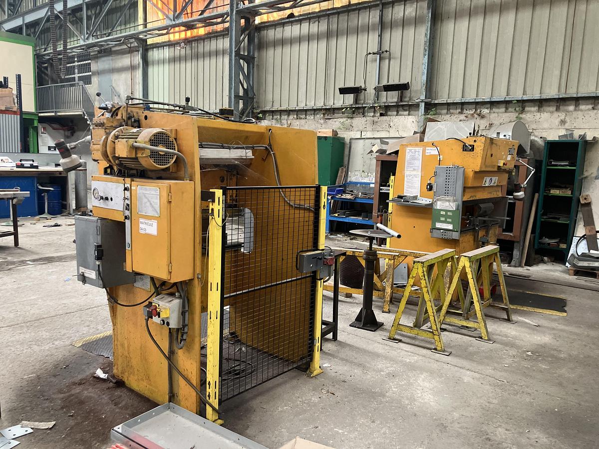 Used 30T Hydraulic Pressbrake