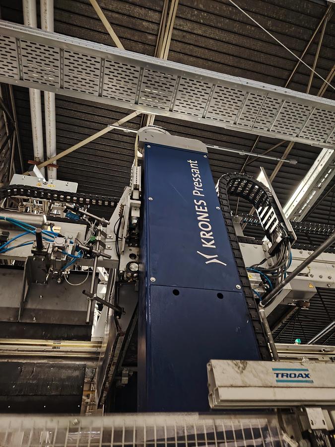 D'occasion Dépalettiseur à balayage de couches / Module d’éjection KRONES Pressant Universal