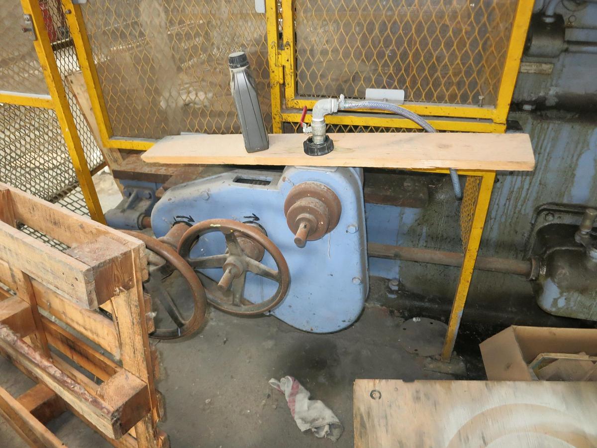 D'occasion Presse mécanique GSP Type 732 – 50 coups/min – Table 400 mm