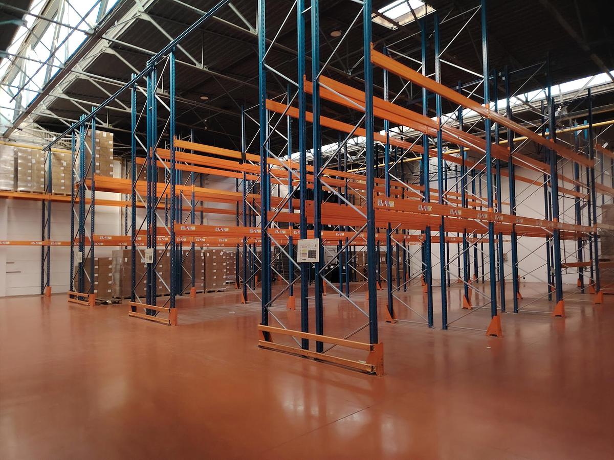 D'occasion Lot de 10KM de Racks de Stockage 7m