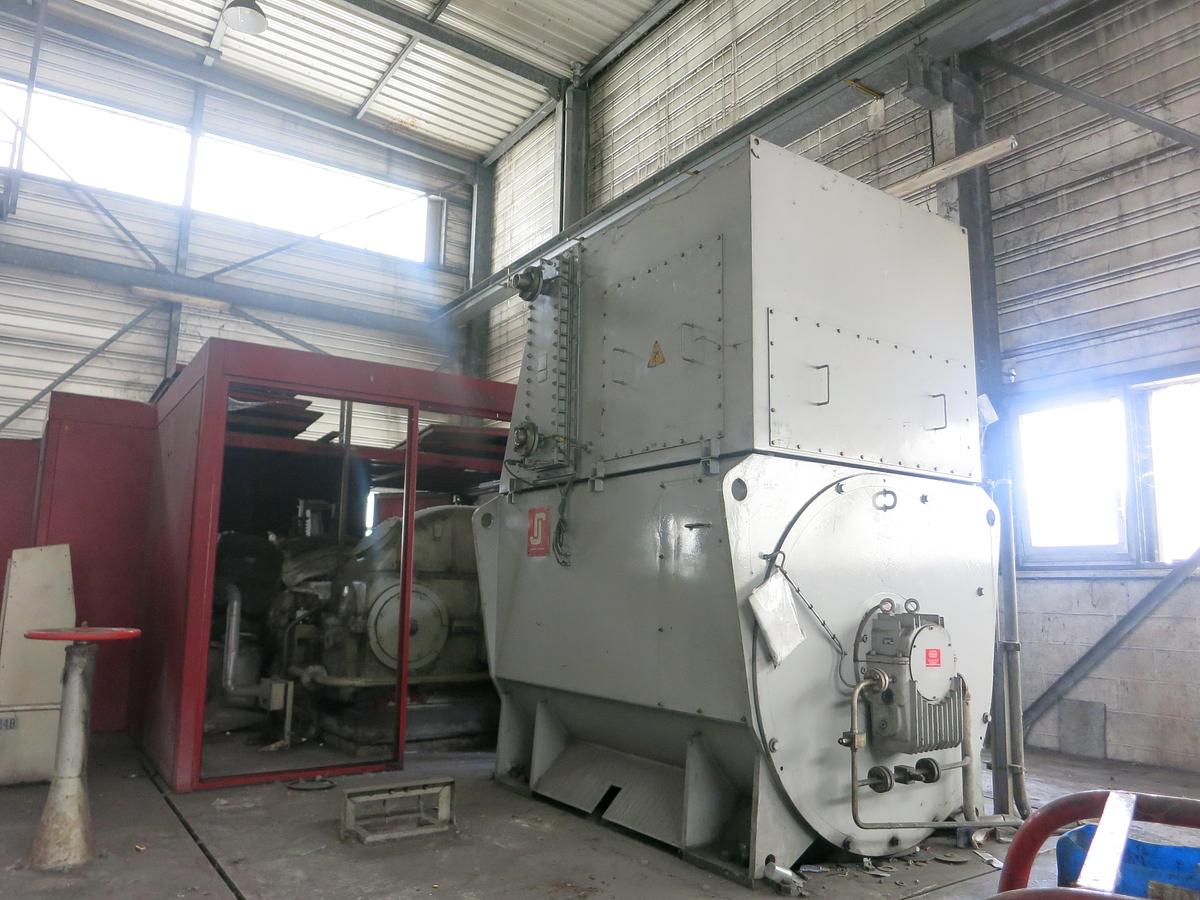 D'occasion Alternateur industriel Jeumont Schneider AR 112 F4 – 5175 kVA avec réducteur Siemens
