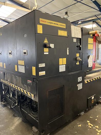 D'occasion Machine de découpe laser MADA