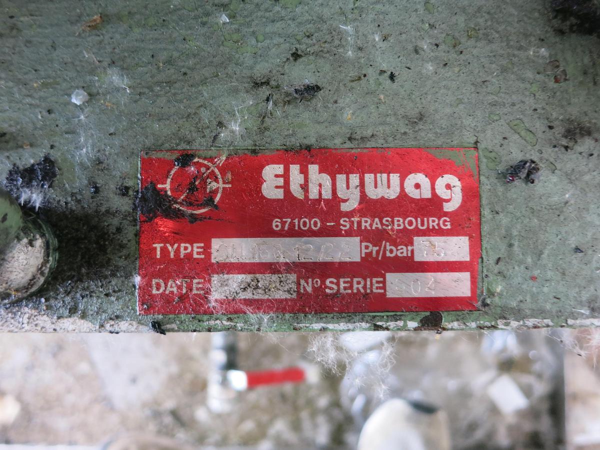 D'occasion Centrale hydraulique Ethywag CH158.2/25 – 190 L – 45 bar