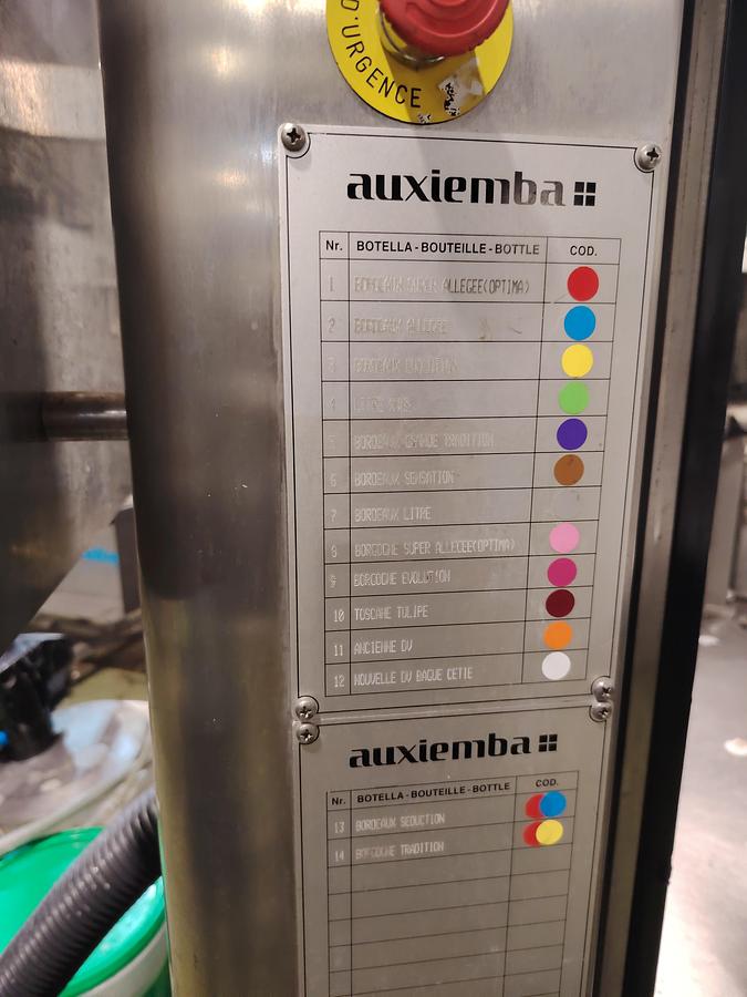 D'occasion Étiqueteuse automatique rotative Auxiemba SERVOTECH ROB 20-II-DR