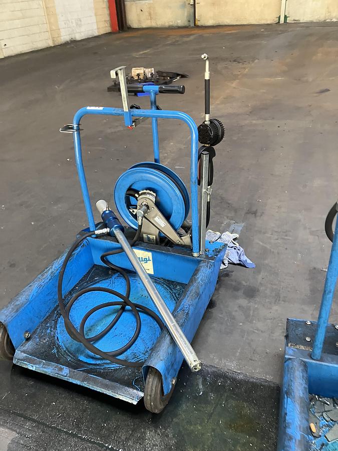 D'occasion Enrouleur d’huile avec tuyau