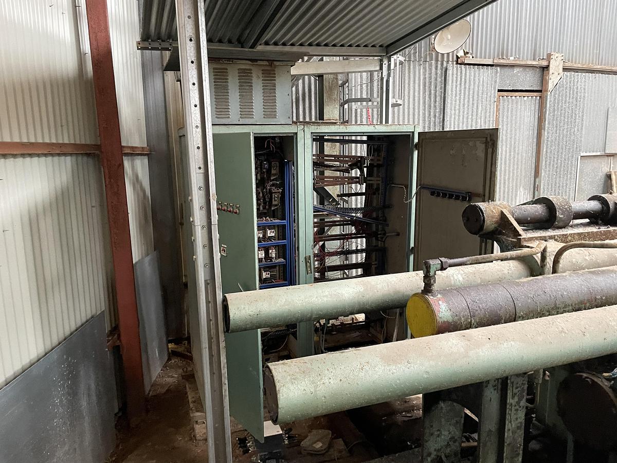 Used Slitting equipment: decoiler / straightener / shear