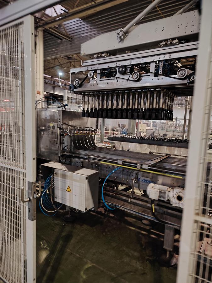 D'occasion Encaisseuse automatique (pick & place) KRONES LINAPAC II (EINPACKER) – KR62-194