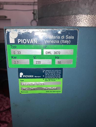 D'occasion Sécheur à air chaud pour matériaux thermoplastiques non hygroscopiques