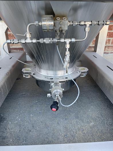 Used LB Bohle 1800 Liter Stainless Steel IBC Blending Tank Max Temp 100 C