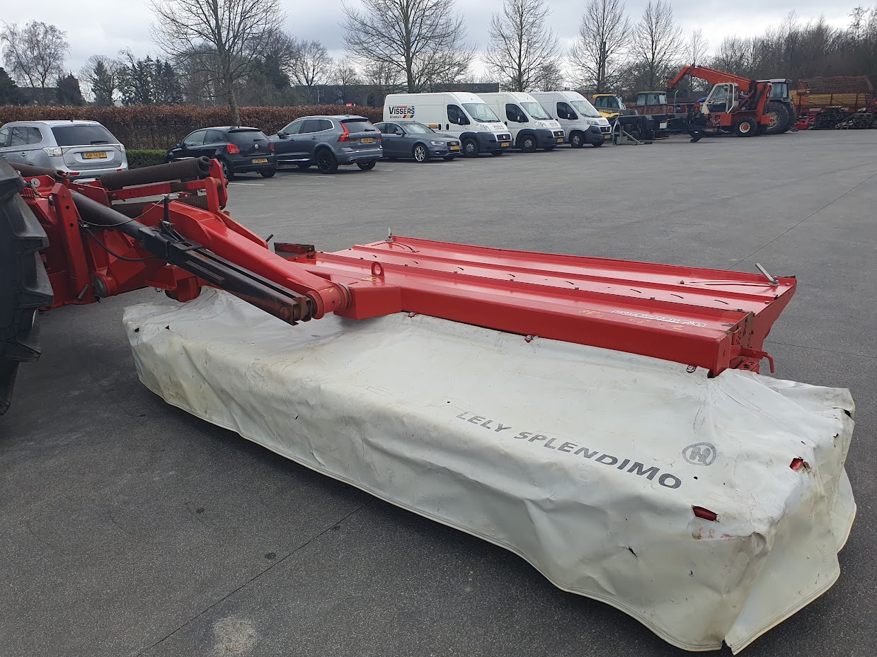 Used Lely Splendimo vlindermaaier  front en 2 achtermaaiers