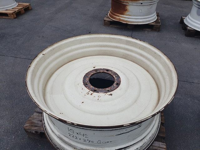 2023 New Holland velgen 18x42