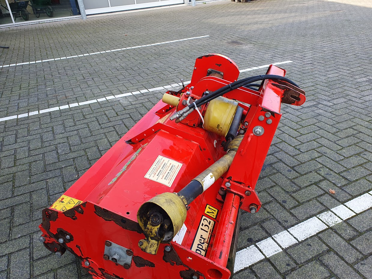 Gebruikt Del Morino  URC 132 verstek klepelmaaier 