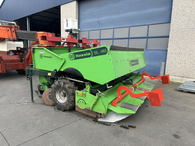 Gebruikt 2004 Hassia POTER HASSIA SL 4RH