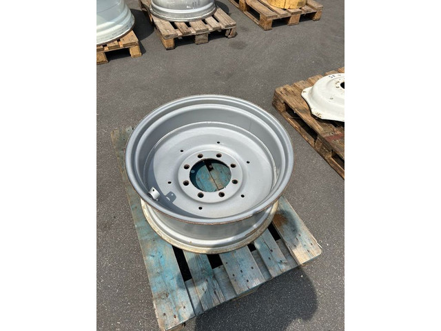 Gebruikt 2023 New Holland velg 12x28