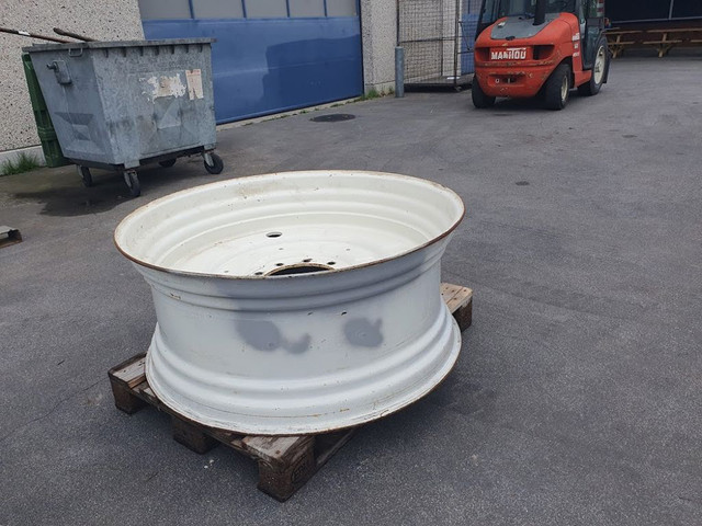 Gebruikt 2023 New Holland velgen 18x42