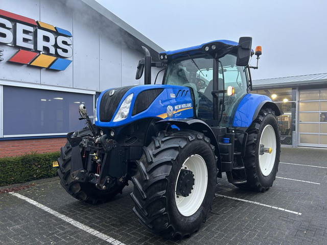 Gebruikt 2021 New Holland New Holland T7.215S