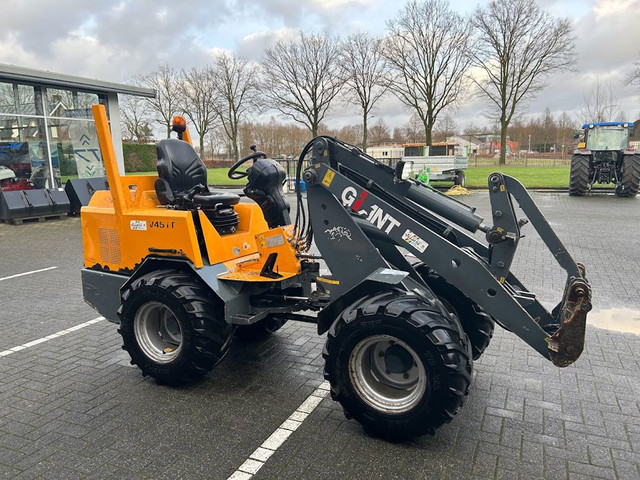 Gebruikt 2007 Giant Tobroco Giant V451 T shovel / loader