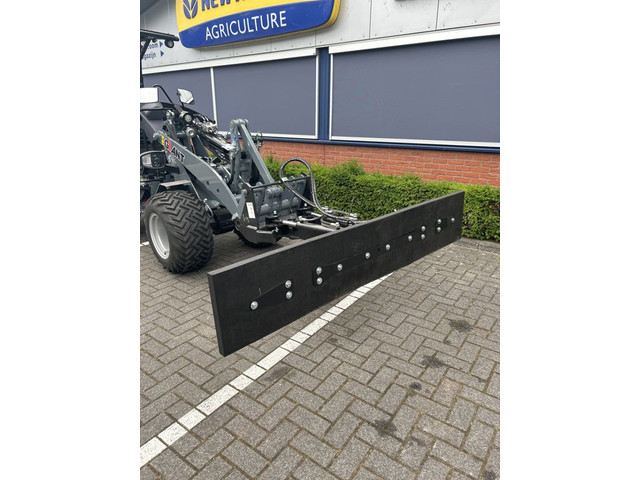 2023 Giant Tobroco Voer- mestschuif 200 cm