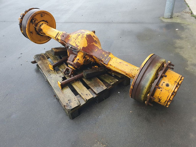 Gebruikt 2000 Fiattallis 580 voor en achter as