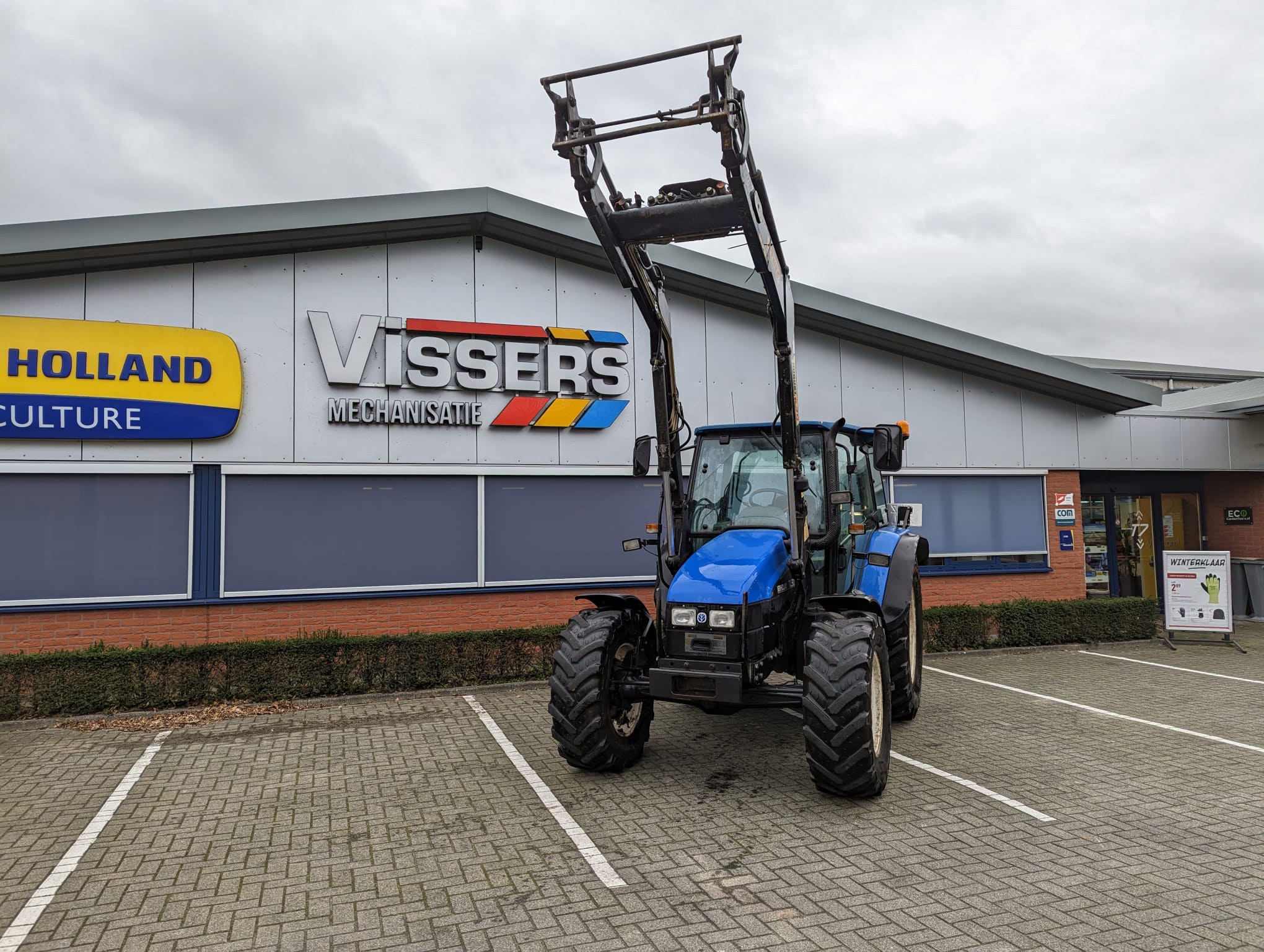 Used New Holland TL90