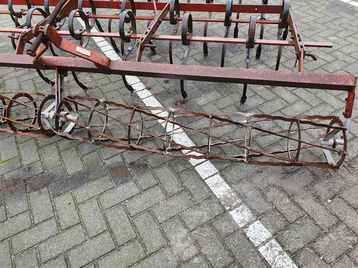 Used Kongskilde triltand cultivator