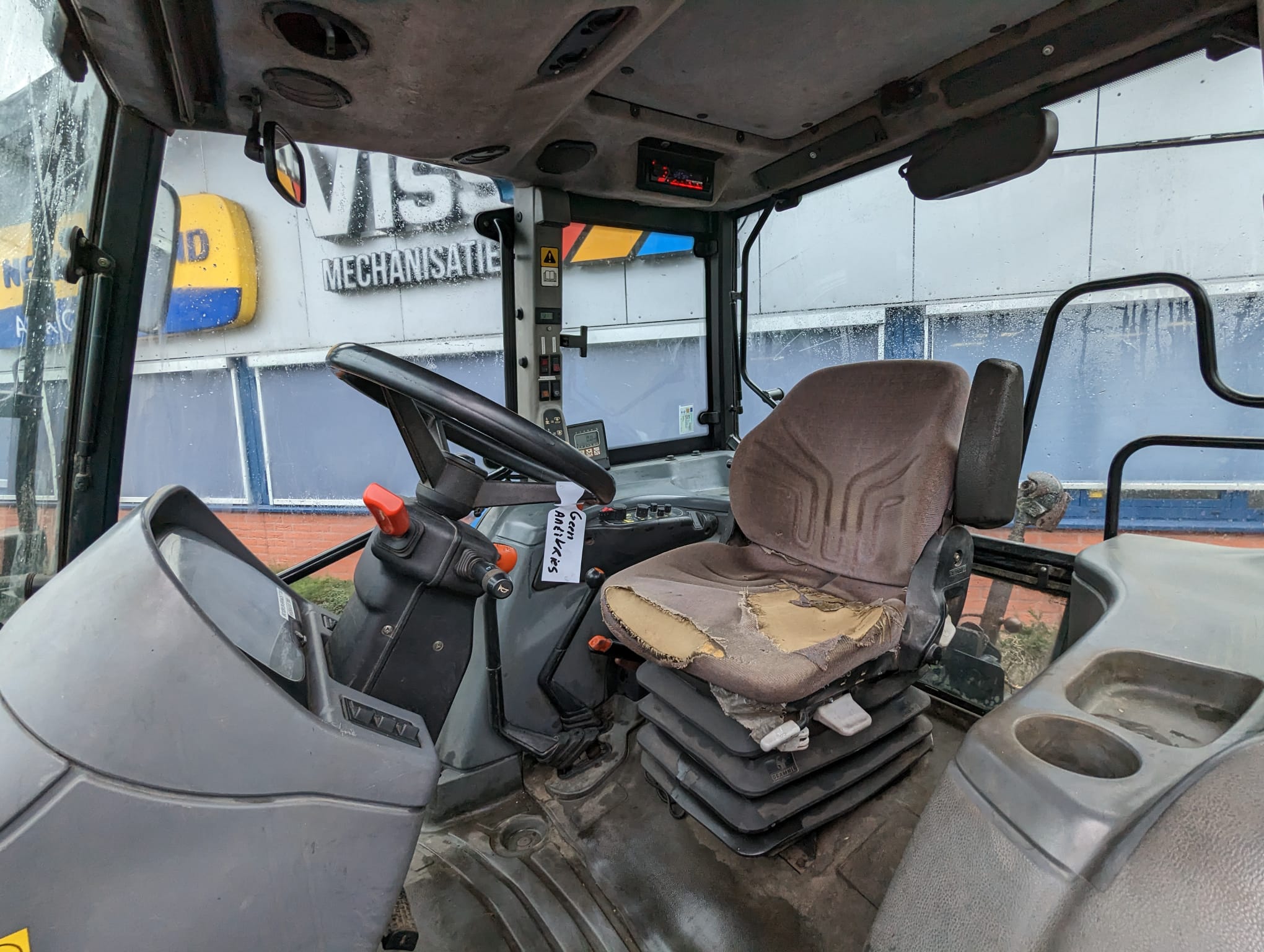 Used New Holland TL90