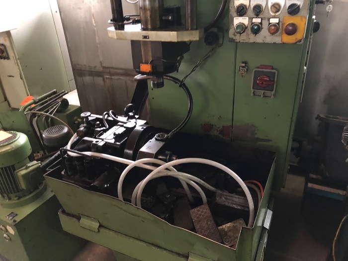 Gebraucht Vertikale Honmaschine Kadia VPH 120 / 350 F