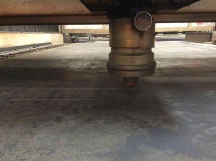 Used 2000 LVD Implus 4030 4 KW CO2 Laser