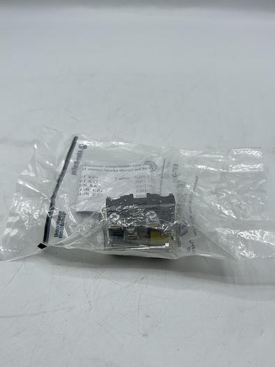 AB ALLEN BRADLEY 800T-XA4