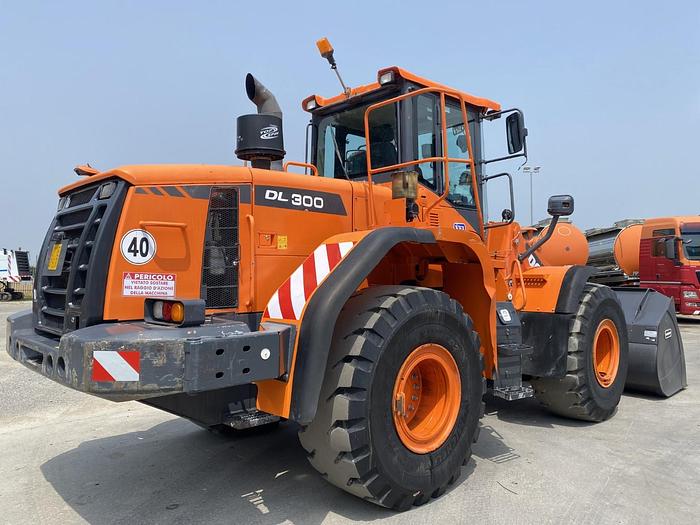 Usato 2014 DOOSAN DL 300-3