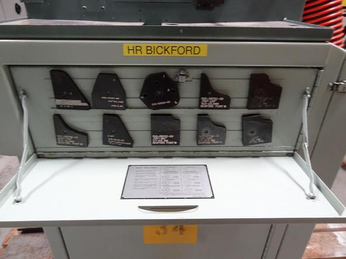 Used GIDDINGS & LEWIS MODEL HR947 WINSLOWMATIC DRILL GRINDER