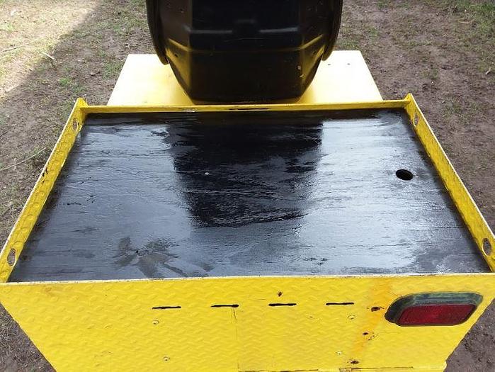 Used 2006 Cushman Tug