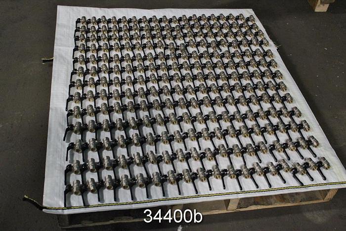 Unused (536) GMR 0.5" Threaded Ball Valves #34400