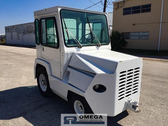 Used 1987 Clark CT-40 Baggage Tow Tractor