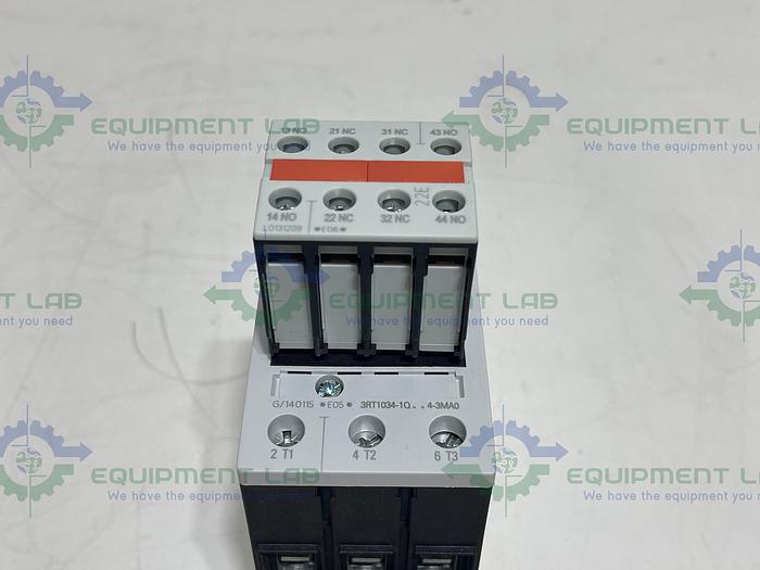 Siemens  3RT1 034-1 QB44-3MA0 Contracter w/3RH19211-1HA22-3AA1 Motor Control