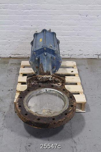Used Dezurik 14" Air Operated Knife Gate Valve, Body Cast Iron, 304 Stainless Steel Wetted, Dezurik Size 12 Cylinder Actuator, Air To Open, No Positioner #25547