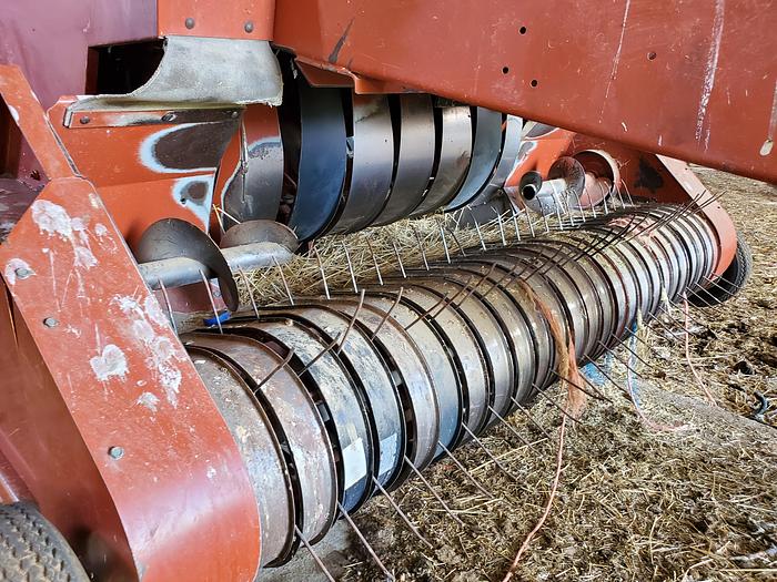 Used 2003 Hesston 4910 Baler w/ Accumulator