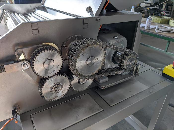 Roser Model 700 Meat Tenderizer