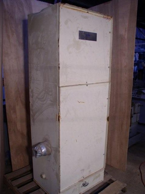 Used 500 CFM Industrial Cleaning Machines Model SS100EQ Dust Collector; S/N SS100EQ-1-069924