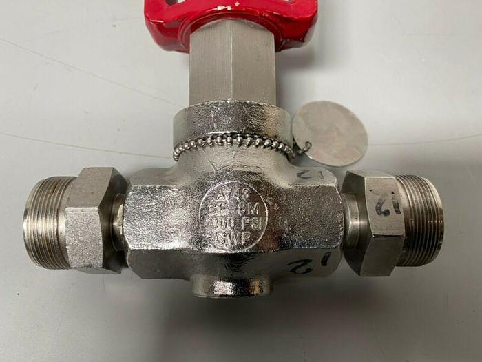 Used Bagder Meter Type BLRA Model 4 Research Control Valve 1002GCN36SV0PAEP36