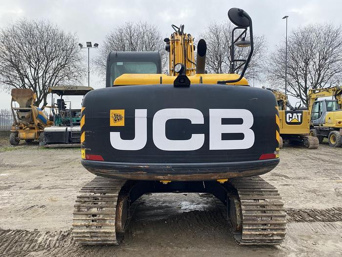 Usato 2018 JCB JS130 LC
