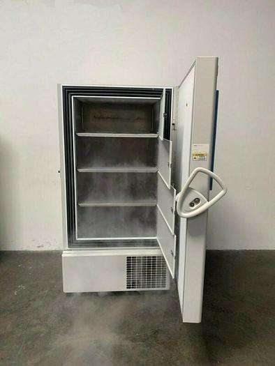 Used Thermo Scientific 5957 -86ºC Ultra Low Laboratory Freezer 23 Cu Ft 230V