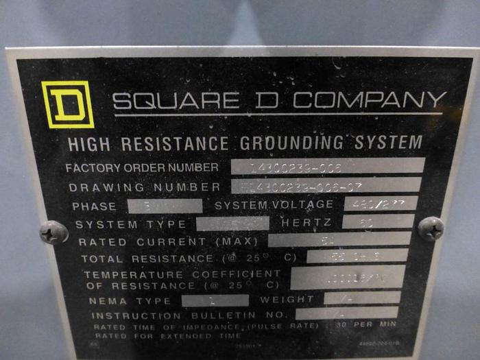 Used SQUARE D COMPANY 750 / 1000 KVA TRANSFORMER W/ BREAKERS