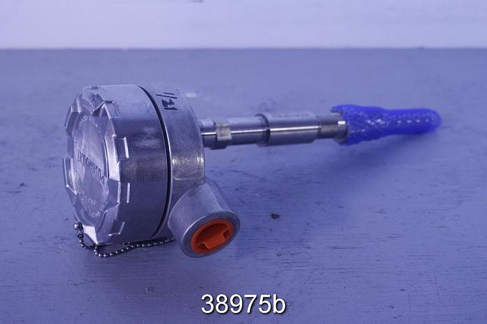 Unused Rosemount 79 Connection Head with Thermowell Sensor #38975