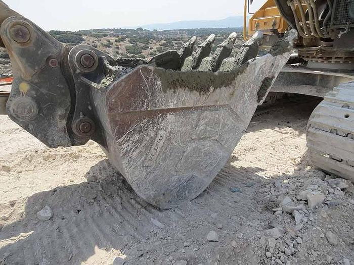 Used 2015 VOLVO EC480EL