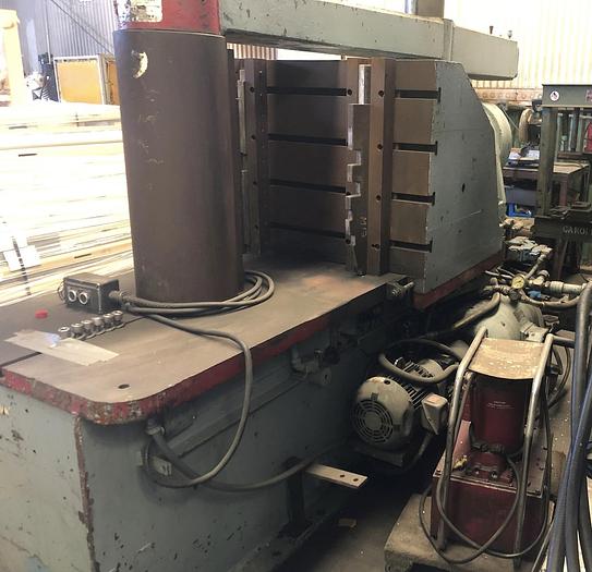 Used Bulldozer Type 300 Ton Horizontal Hydraulic Press