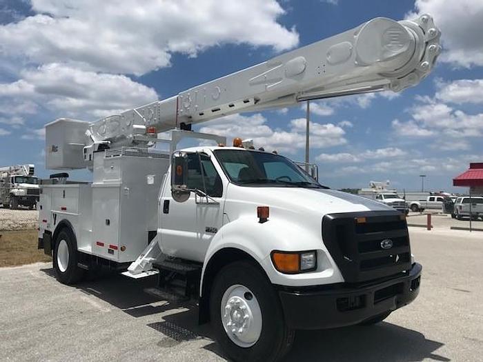 Used 2009 Ford F750 4x2 Utility Altec AM55-MH Over-Center Bucket Truck