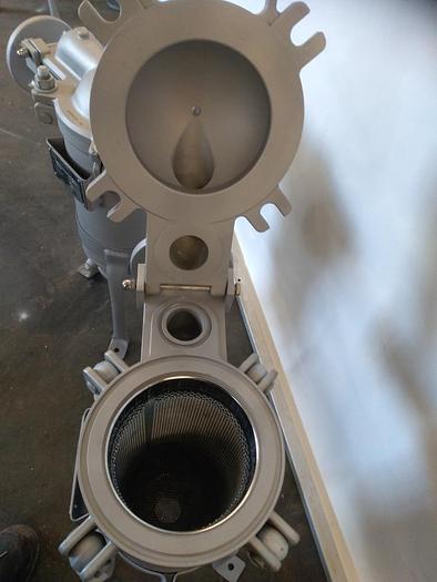 Gebraucht Hochleistungs-Beutelfilter Gehäuse TBF-0101-AD10-050D, Hayward, überholt