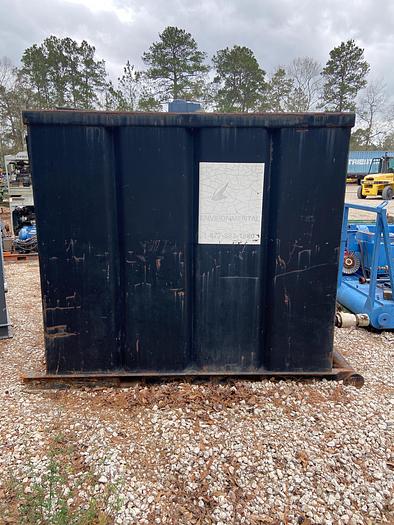 Used NA Closed Top Mix Tank